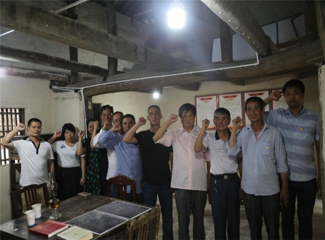 CBC3C7323F679047DD05A3D8095B7E14_副本.jpg